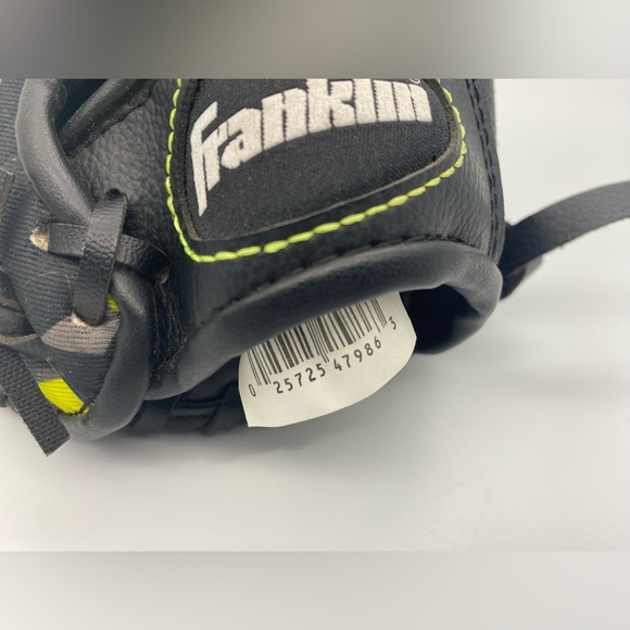 Franklin Black & Yellow T-ball Fielding Glove 8in - Picture 8 of 10